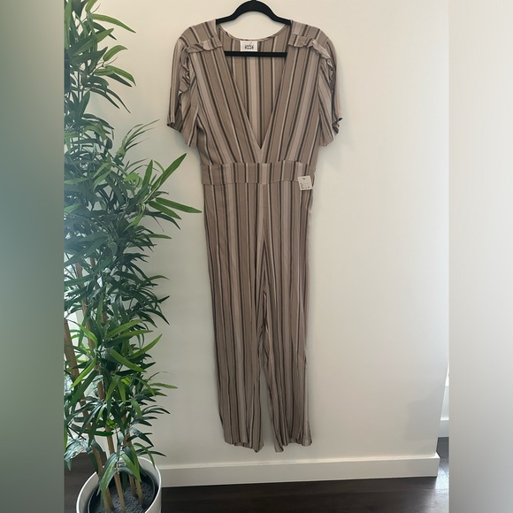 Jumpsuit - Picture 1 of 2